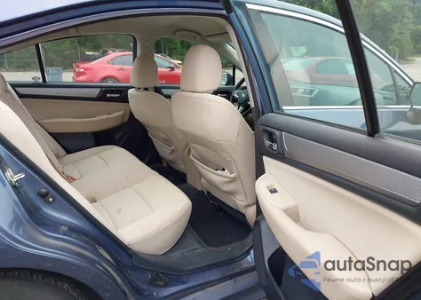 2017 Subaru Legacy 2.5I Premium z USA, uszkodzony, nr VIN 4S3BNAF60H3041721